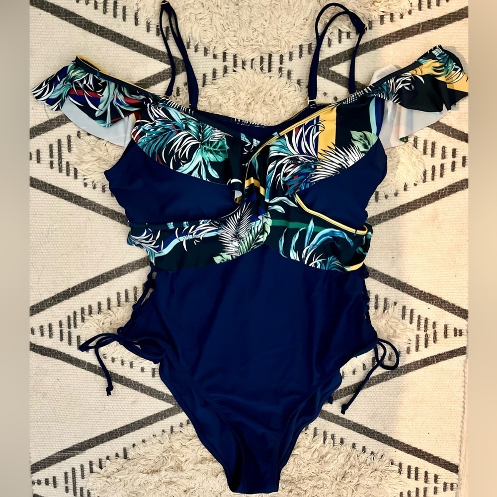 NWOT Swimsuit XOXO 1 PC Navy Tropical Print Ruffle Trim Off Shoulder Mallot L - Picture 3 of 11